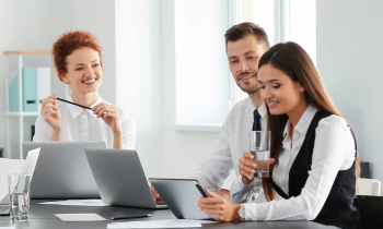 nirarunbusinesssolution.com